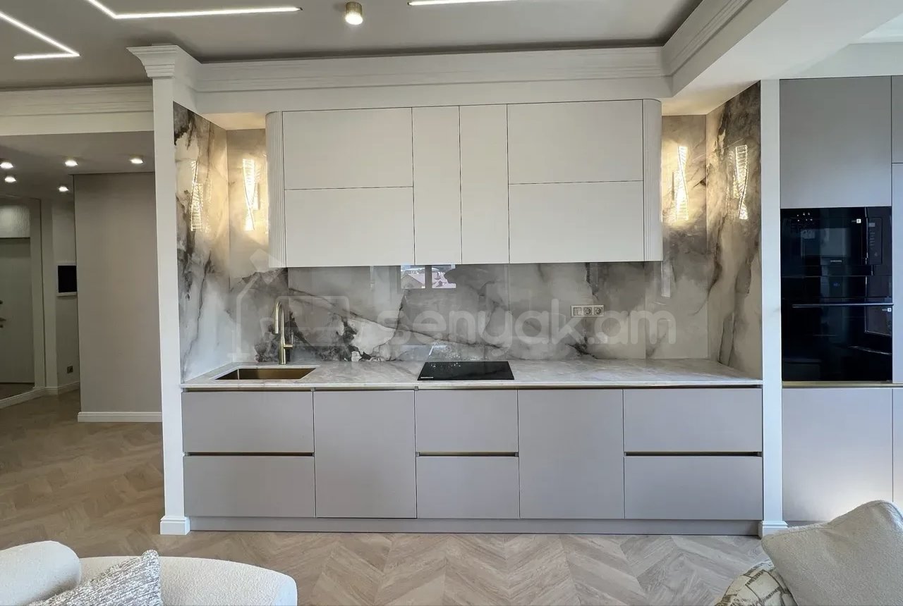 3 Սենյականոց Բնակարան, 96քմ, 4/15 հարկ, Կապիտալ Վերանորոգված