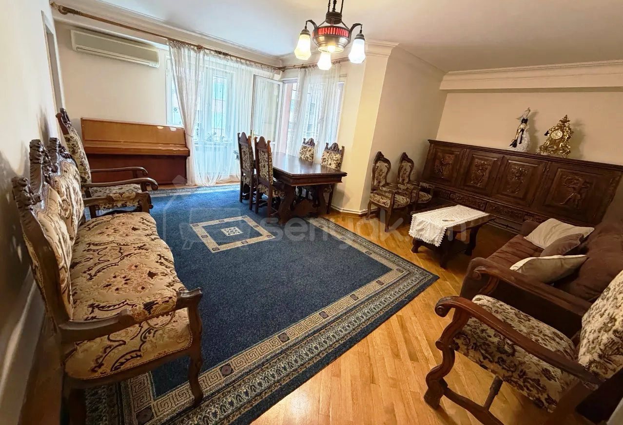 2 Սենյականոց Բնակարան, 82քմ, 5/9 հարկ, Կոսմետիկ Վերանորոգված, Կահավորված