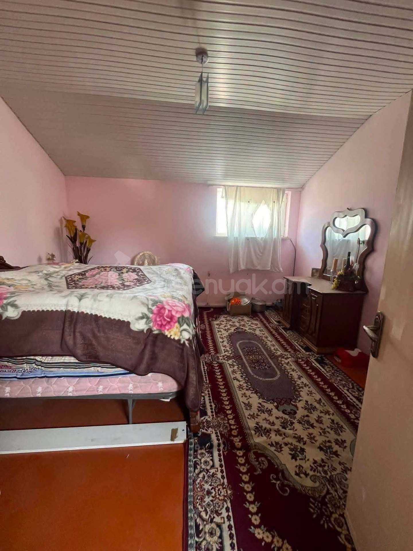 7 Սենյականոց Սեփական Տուն, 560քմ, Նորմալ Վիճակում, Ավտոտնակով