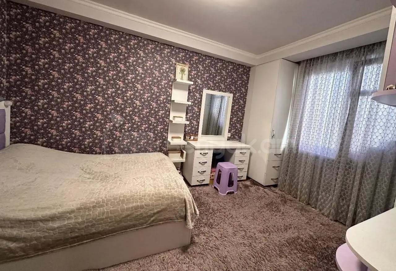 4 Սենյականոց Բնակարան, 8քմ, 2/16 հարկ, Կապիտալ Վերանորոգված
