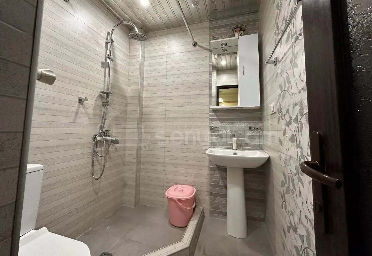 4 Սենյականոց Բնակարան, 8քմ, 2/16 հարկ, Կապիտալ Վերանորոգված