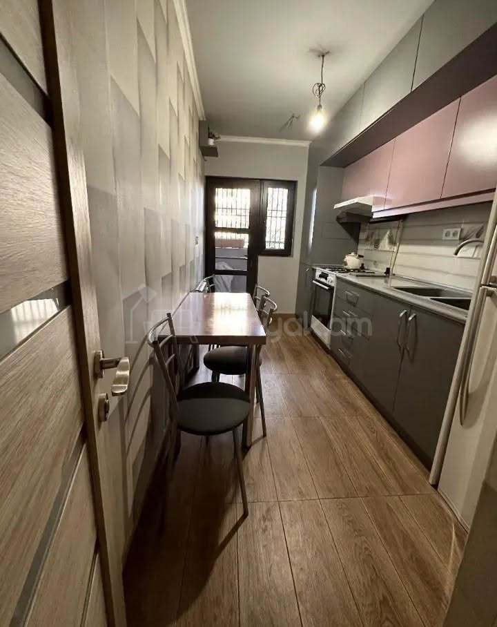 4 Սենյականոց Բնակարան, 8քմ, 2/16 հարկ, Կապիտալ Վերանորոգված
