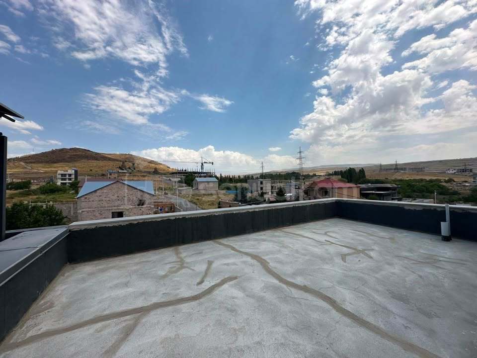 4 Սենյականոց Սեփական Տուն, 145քմ