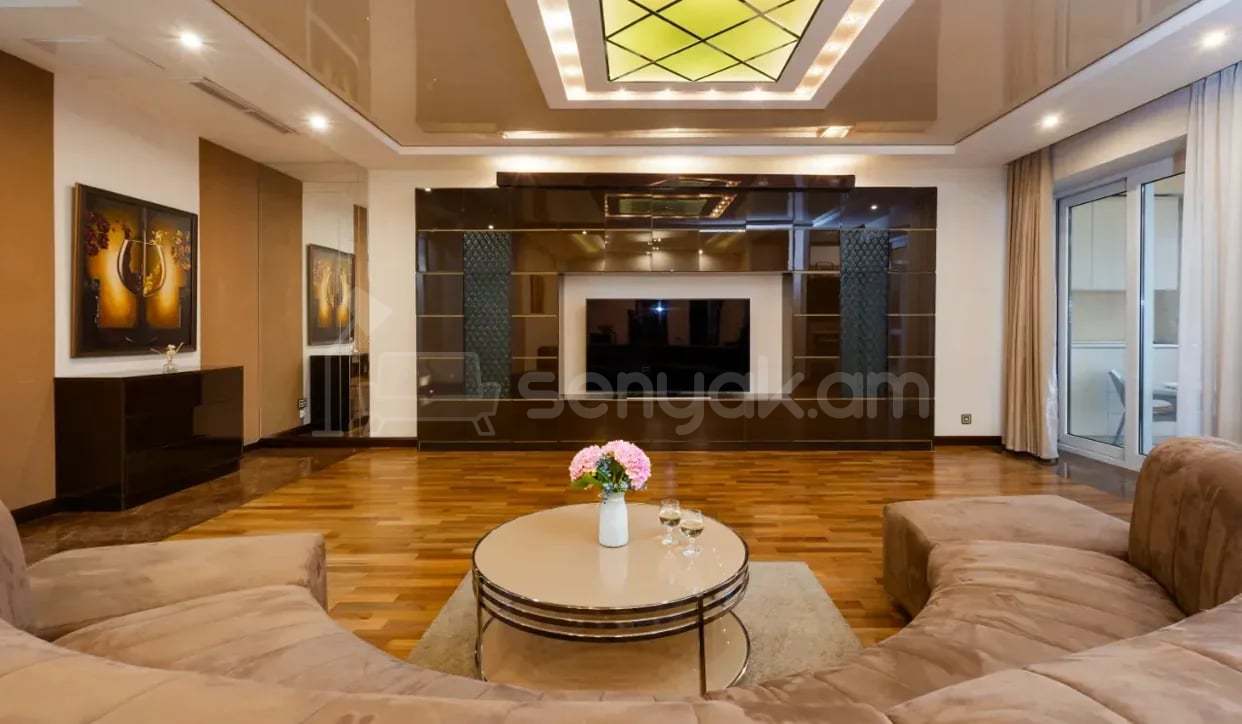 3 Սենյականոց Բնակարան Նորակառույցում, 115քմ, 7/15 հարկ, Կապիտալ Վերանորոգված
