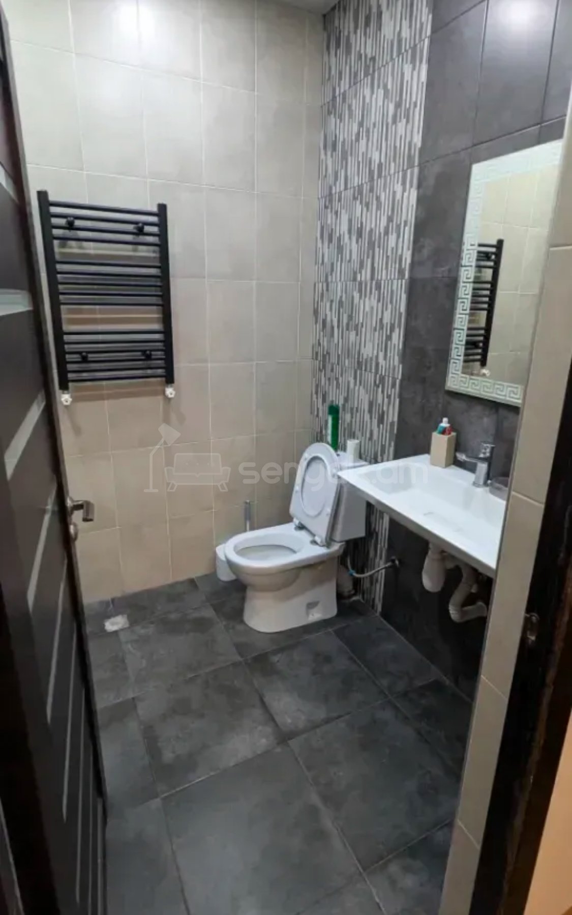 3 Սենյականոց Բնակարան Նորակառույցում, 92քմ, 4/13 հարկ, Կապիտալ Վերանորոգված, Կահավորված