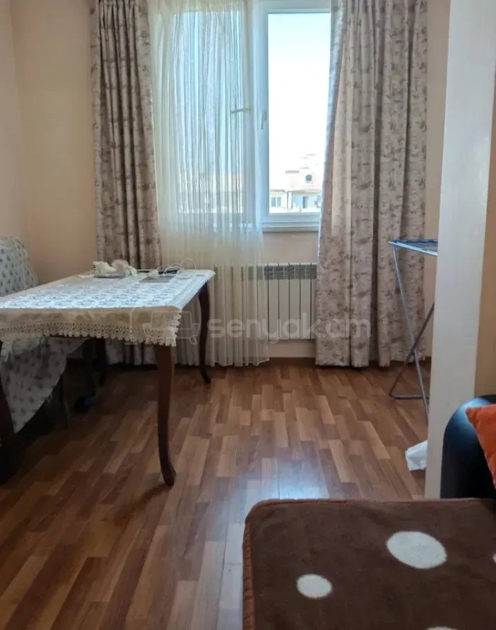 3 Սենյականոց Բնակարան Նորակառույց Քարե Շենքում, 65քմ, 4/5 հարկ, Կապիտալ Վերանորոգված, Կահավորված, Արևկող