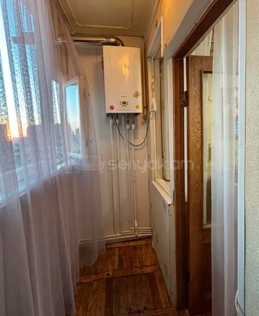 1 Սենյականոց Բնակարան, 41քմ, 3/16 հարկ, Պետական Վիճակում