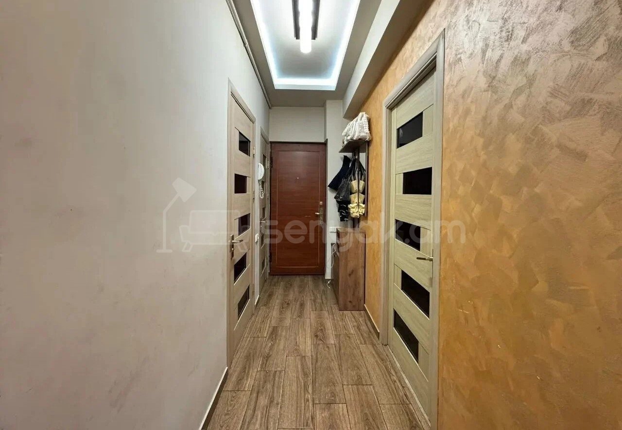 1 Սենյականոց Բնակարան, 42քմ, 4/9 հարկ, Կապիտալ Վերանորոգված