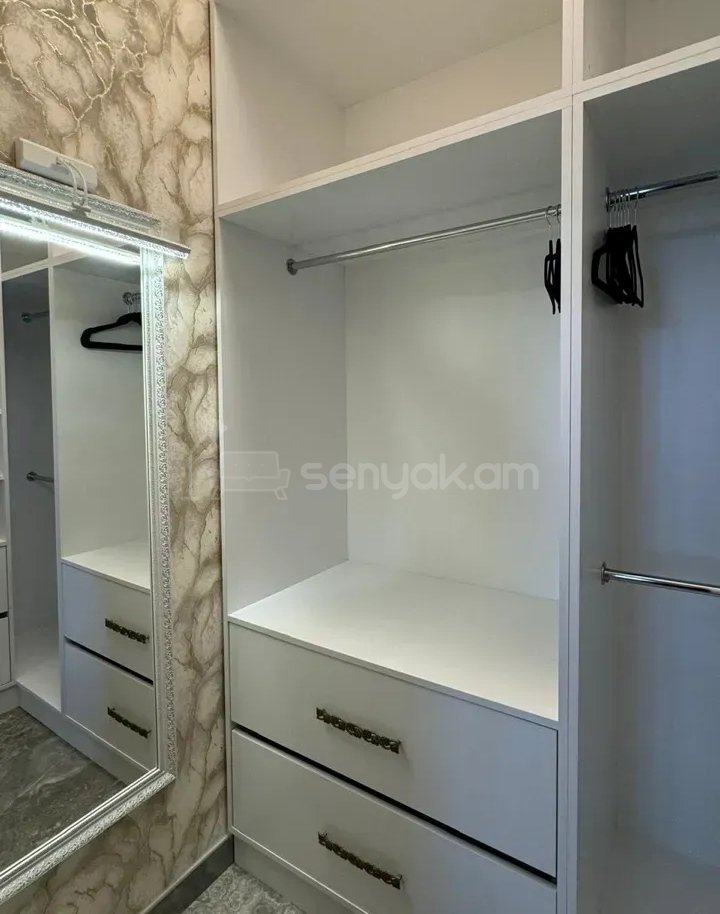 2 Սենյականոց Բնակարան Նորակառույցում, 72քմ, 7/13 հարկ, Կապիտալ Վերանորոգված