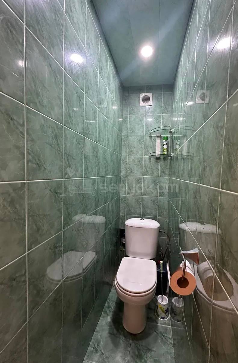3 Սենյականոց Բնակարան Քարե Շենքում, 73քմ, 4/4 հարկ, Կոսմետիկ Վերանորոգված