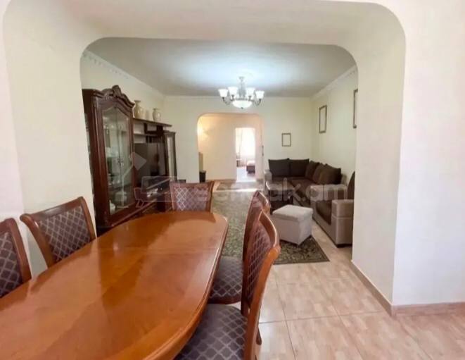 3 Սենյականոց Բնակարան Քարե Շենքում, 89քմ, 1/5 հարկ, Կոսմետիկ Վերանորոգված