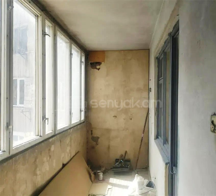 3 Սենյականոց Բնակարան, 89քմ, 8/15 հարկ, Նորմալ Վիճակում