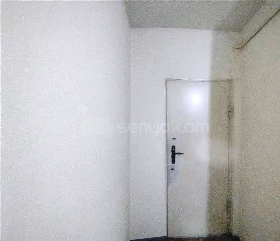3 Սենյականոց Բնակարան, 89քմ, 8/15 հարկ, Նորմալ Վիճակում