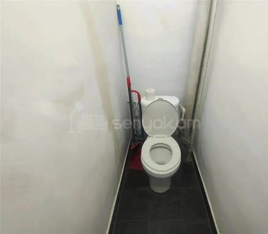 3 Սենյականոց Բնակարան, 89քմ, 8/15 հարկ, Նորմալ Վիճակում
