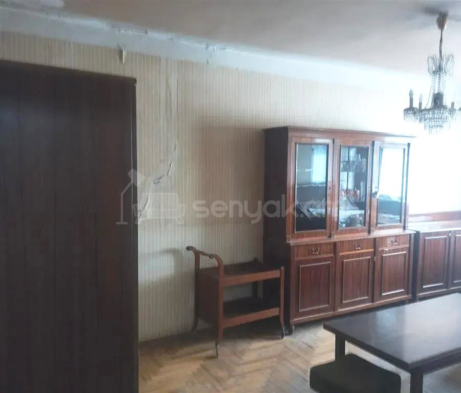 3 Սենյականոց Բնակարան, 89քմ, 8/15 հարկ, Նորմալ Վիճակում