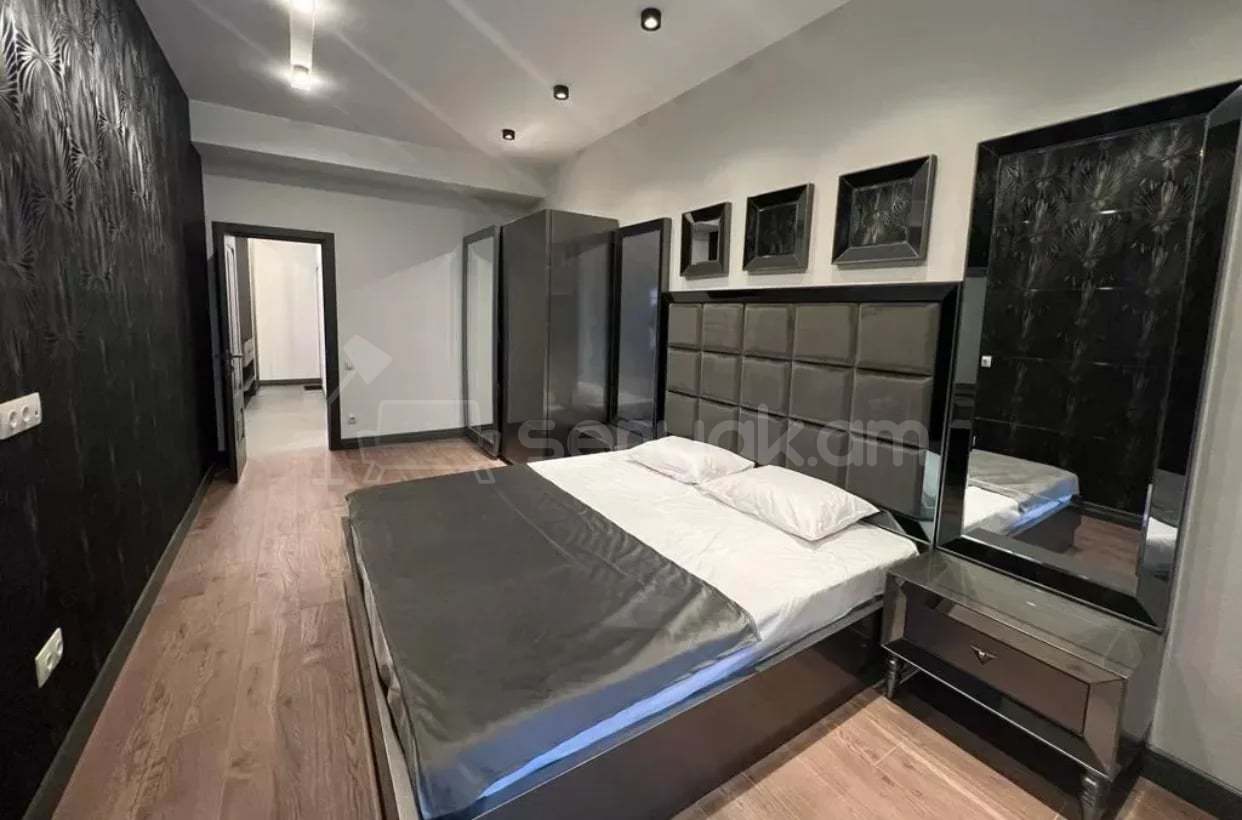 3 Սենյականոց Բնակարան Նորակառույցում, 90քմ, 11/11 հարկ, Կապիտալ Վերանորոգված