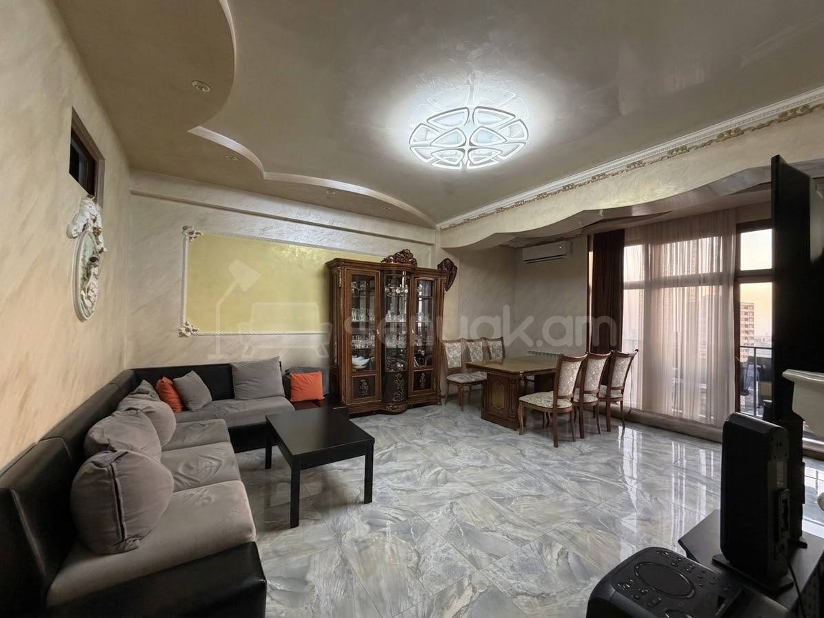 3 Սենյականոց Բնակարան Նորակառույցում, 90քմ, 10/12 հարկ, Դիզայներական Վերանորոգված
