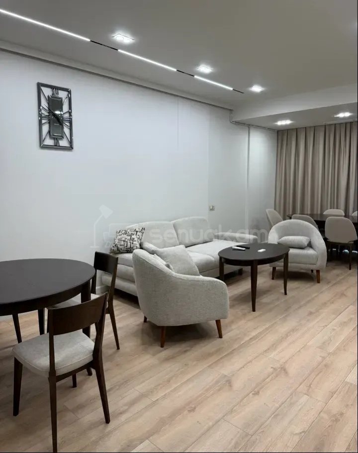 2 Սենյականոց Բնակարան Նորակառույցում, 70քմ, 5/16 հարկ, Կապիտալ Վերանորոգված