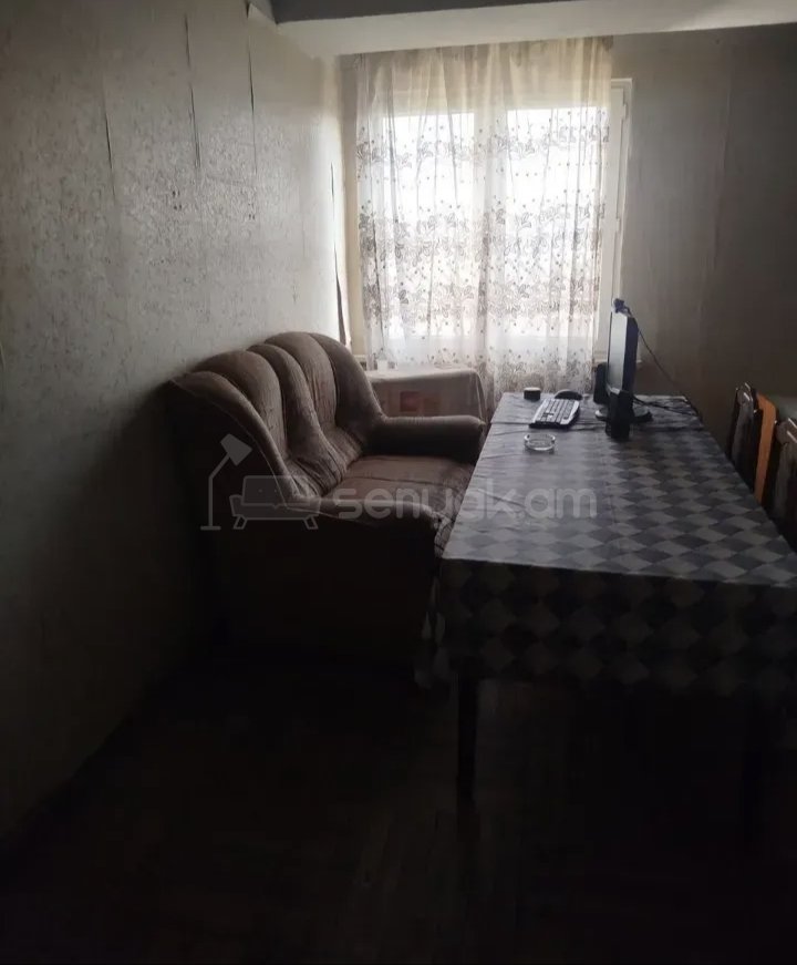 3 Սենյականոց Բնակարան Քարե Շենքում, 82քմ, 9/14 հարկ, Նորմալ Վիճակում, Կահավորված, Արևկող