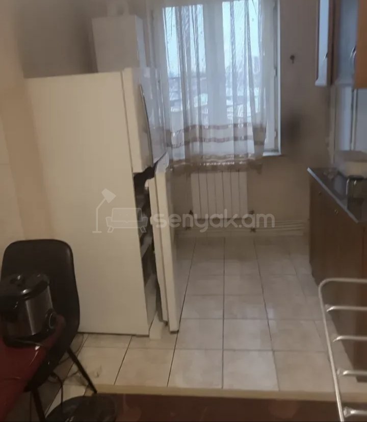 2 Սենյականոց Բնակարան Քարե Շենքում, 61քմ, 2/5 հարկ, Կապիտալ Վերանորոգված, Կահավորված, Արևկող