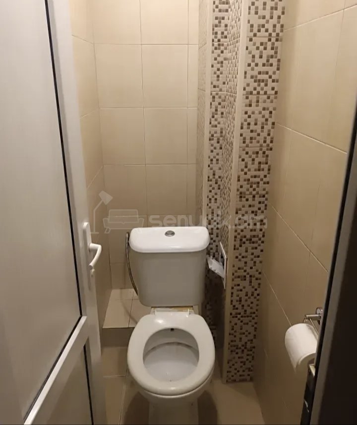 2 Սենյականոց Բնակարան Քարե Շենքում, 61քմ, 2/5 հարկ, Կապիտալ Վերանորոգված, Կահավորված, Արևկող