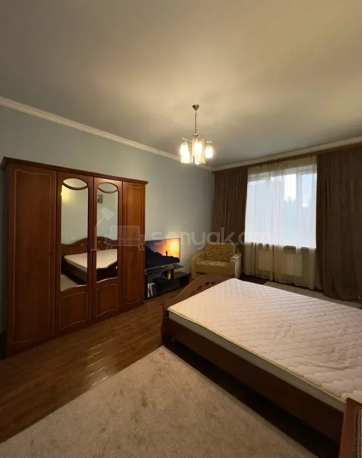 3 Սենյականոց Բնակարան Քարե Շենքում, 78քմ, 4/4 հարկ, Կապիտալ Վերանորոգված, Կահավորված