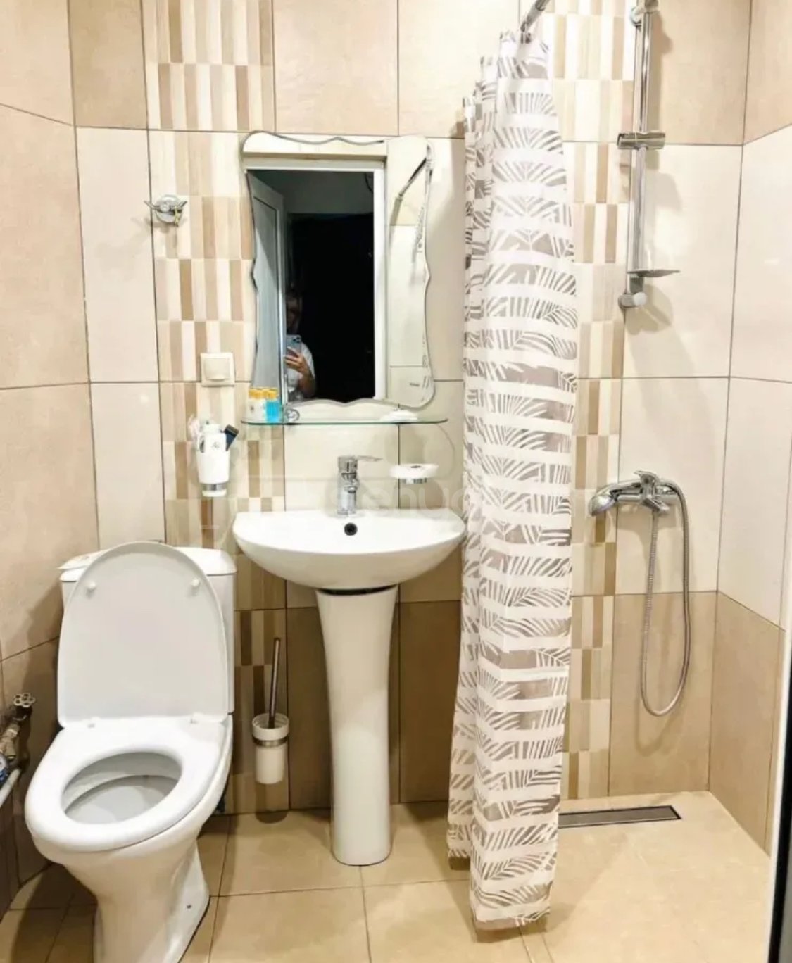 2 Սենյականոց Բնակարան Քարե Շենքում, 47քմ, 4/5 հարկ, Կապիտալ Վերանորոգված, Կահավորված
