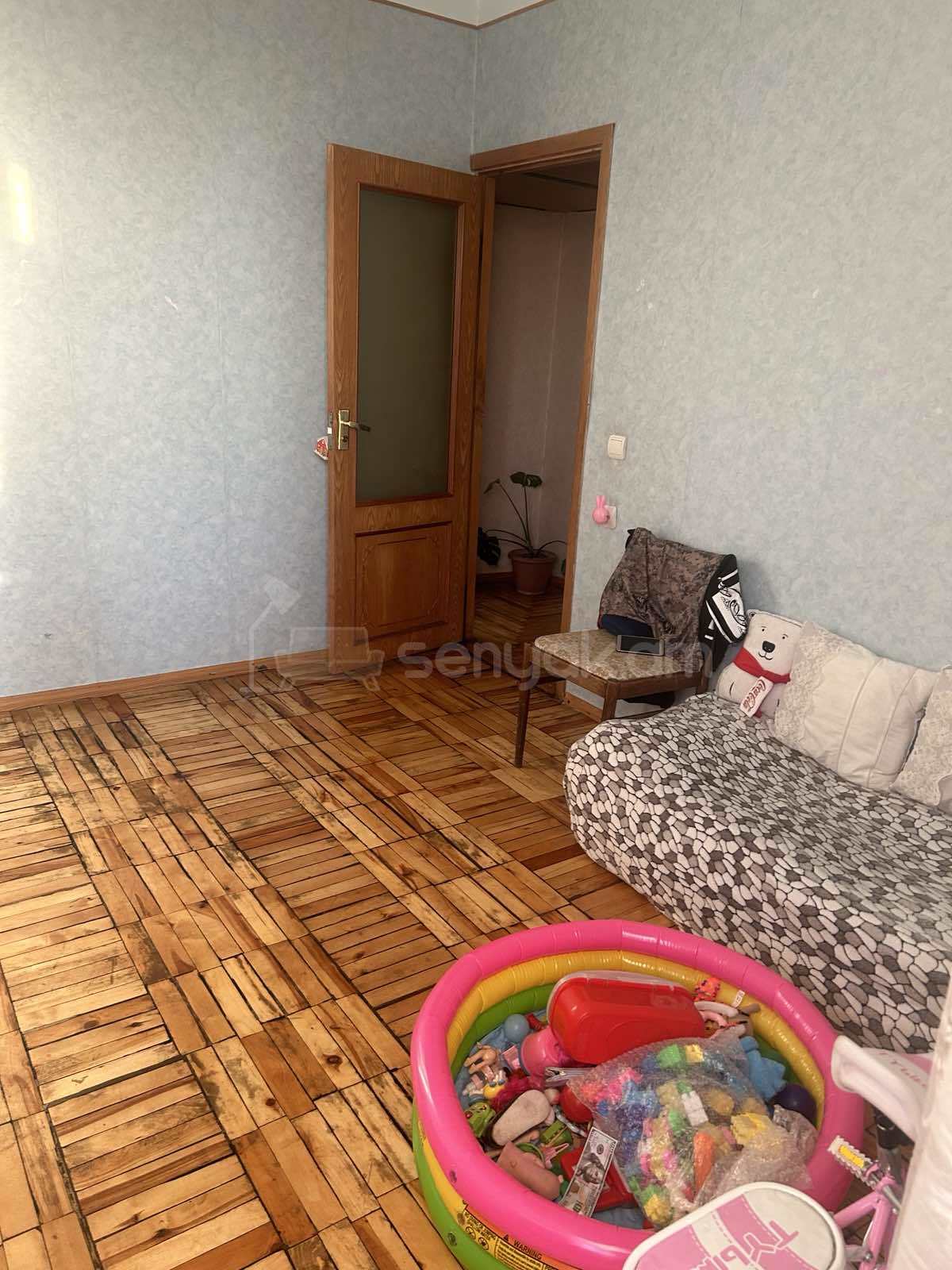 3 Սենյականոց Բնակարան, 80քմ, 14/16 հարկ, Կոսմետիկ Վերանորոգված