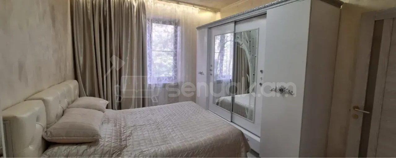 3 Սենյականոց Բնակարան Քարե Շենքում, 58քմ, 2/5 հարկ, Կապիտալ Վերանորոգված, Կահավորված
