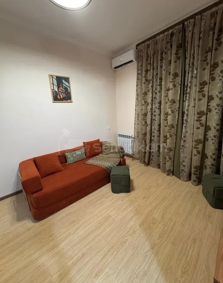 2 Սենյականոց Բնակարան Նորակառույց Քարե Շենքում, 50քմ, 8/8 հարկ, Կապիտալ Վերանորոգված, Կահավորված