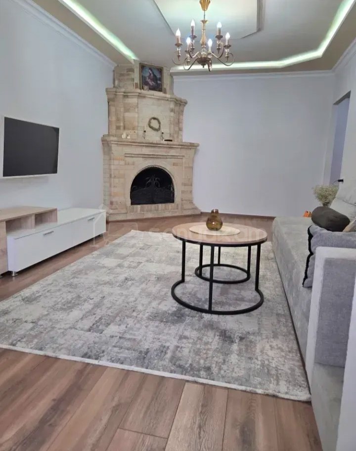 4 Սենյականոց Բնակարան, 100քմ, 9/9 հարկ, Դիզայներական Վերանորոգված, Կահավորված
