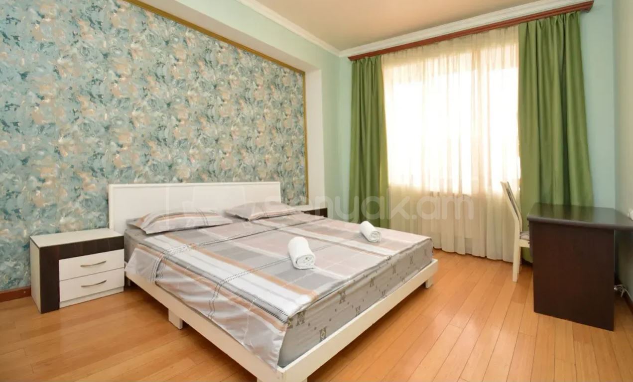 3 Սենյականոց Բնակարան Նորակառույցում, 90քմ, 6/8 հարկ, Դիզայներական Վերանորոգված