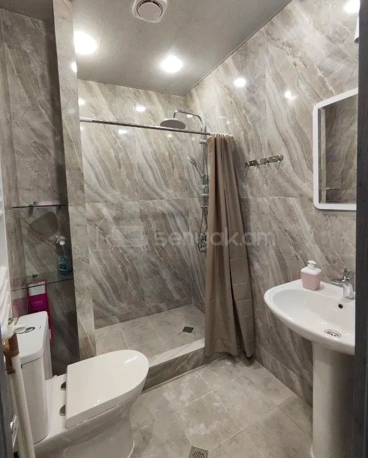3 Սենյականոց Բնակարան Նորակառույցում, 75քմ, 14/18 հարկ, Կապիտալ Վերանորոգված
