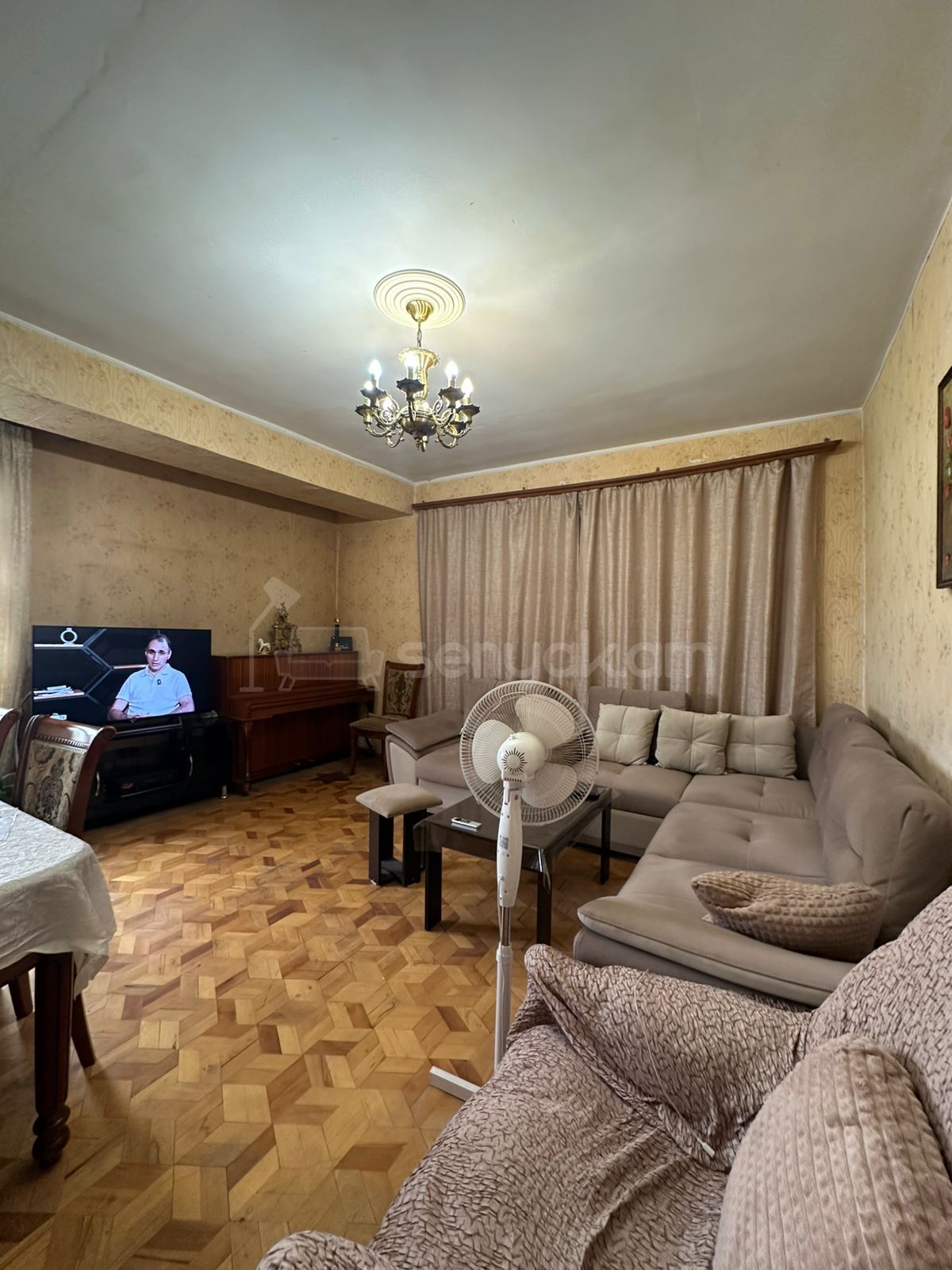 3 Սենյականոց Բնակարան, 89քմ, 9/14 հարկ, Նորմալ Վիճակում