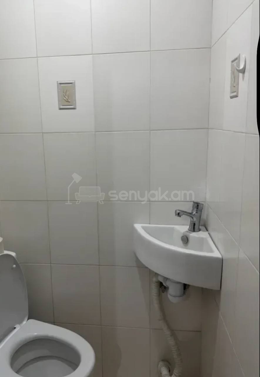 2 Սենյականոց Բնակարան, 80քմ, 1/9 հարկ, Կապիտալ Վերանորոգված, Կահավորված