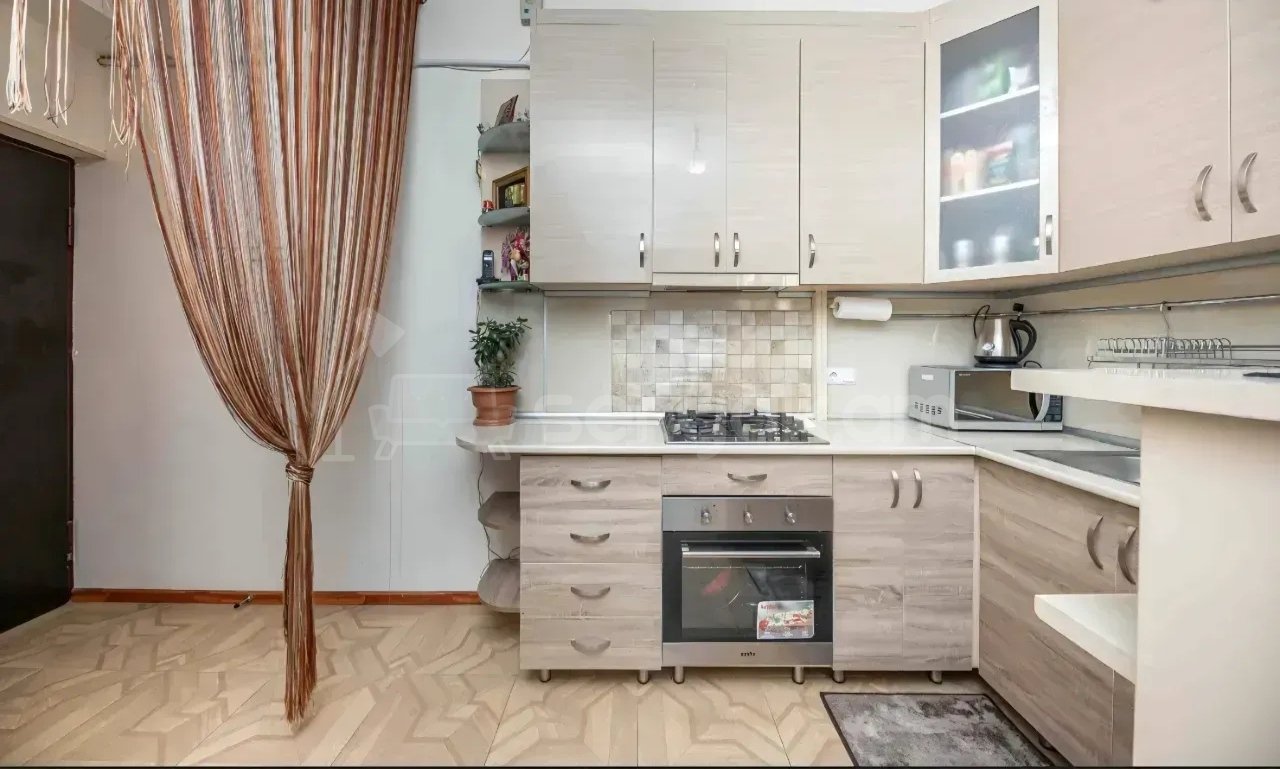 3 Սենյականոց Բնակարան Նորակառույցում, 81քմ, 11/12 հարկ, Կապիտալ Վերանորոգված
