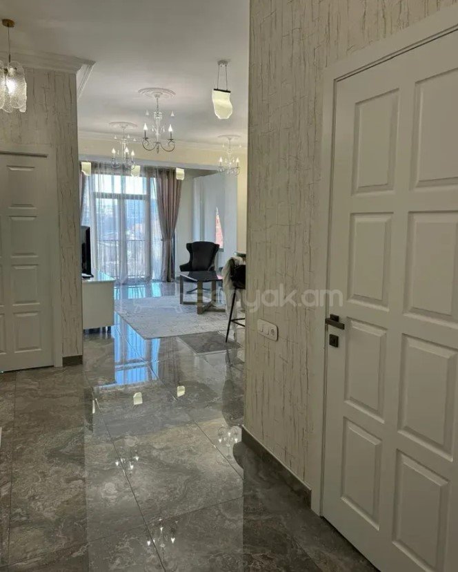 2 Սենյականոց Բնակարան Նորակառույցում, 72քմ, 7/13 հարկ, Դիզայներական Վերանորոգված