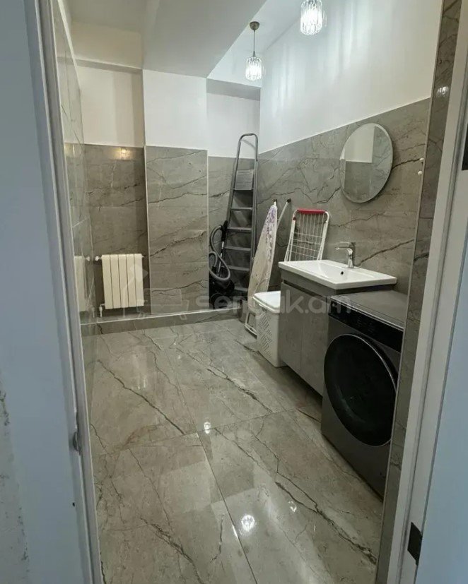 2 Սենյականոց Բնակարան Նորակառույցում, 72քմ, 7/13 հարկ, Դիզայներական Վերանորոգված