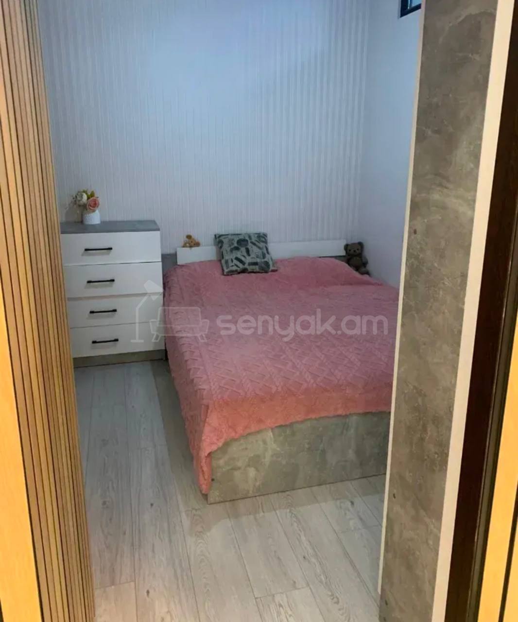 4 Սենյականոց Բնակարան Նորակառույցում, 96քմ, 10/16 հարկ, Կապիտալ Վերանորոգված, Կահավորված, Արևկող