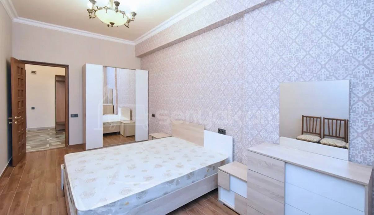2 Սենյականոց Բնակարան, 75քմ, 9/13 հարկ, Կապիտալ Վերանորոգված, Կահավորված