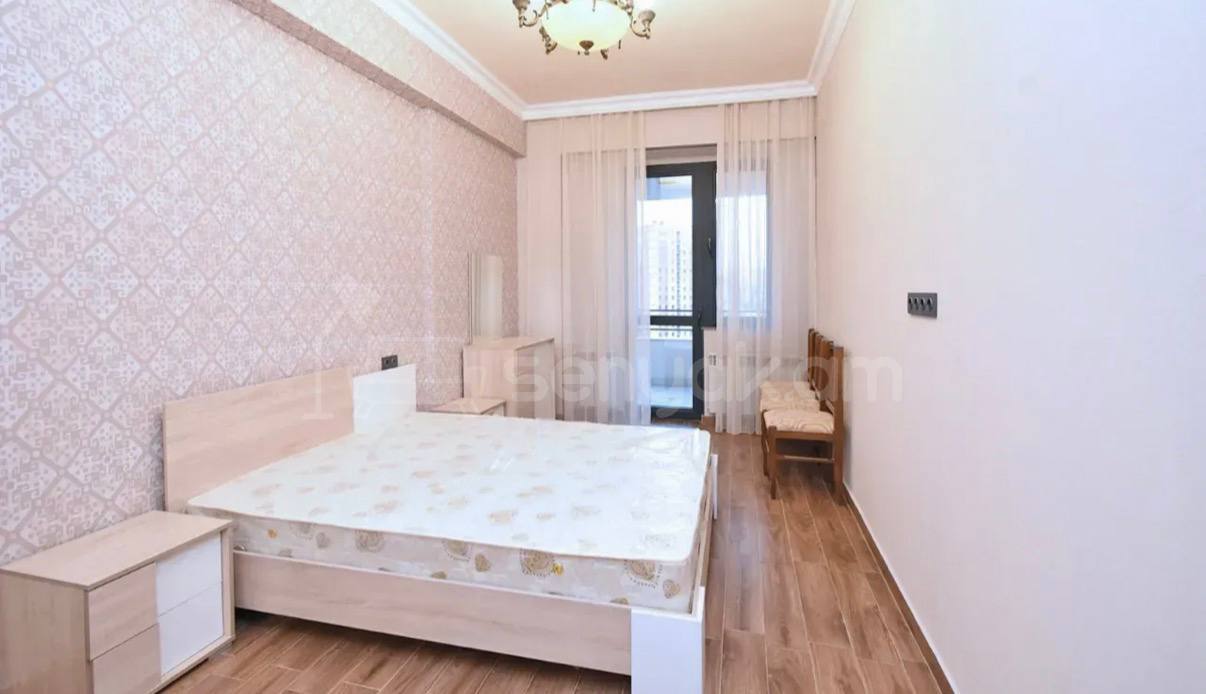 2 Սենյականոց Բնակարան, 75քմ, 9/13 հարկ, Կապիտալ Վերանորոգված, Կահավորված