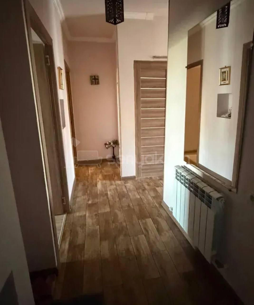 4 Սենյականոց Բնակարան Քարե Շենքում, 78քմ, 5/5 հարկ, Կապիտալ Վերանորոգված