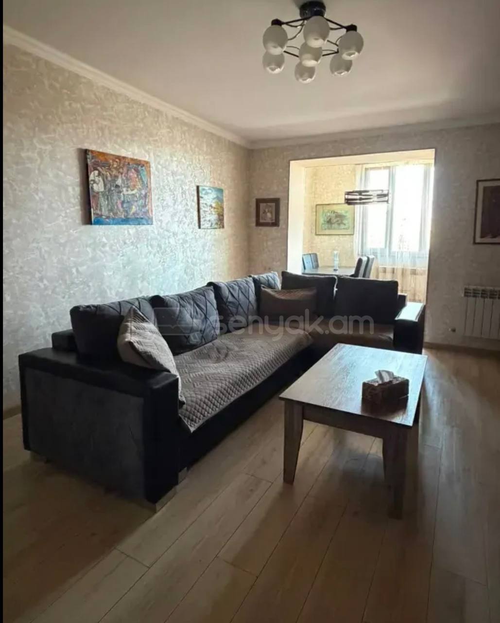 4 Սենյականոց Բնակարան Քարե Շենքում, 78քմ, 5/5 հարկ, Կապիտալ Վերանորոգված