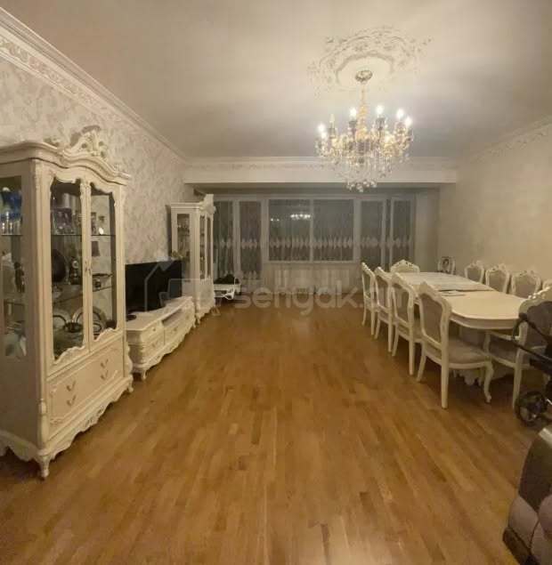 3 Սենյականոց Բնակարան Նորակառույցում, 112քմ, 4/12 հարկ, Կապիտալ Վերանորոգված