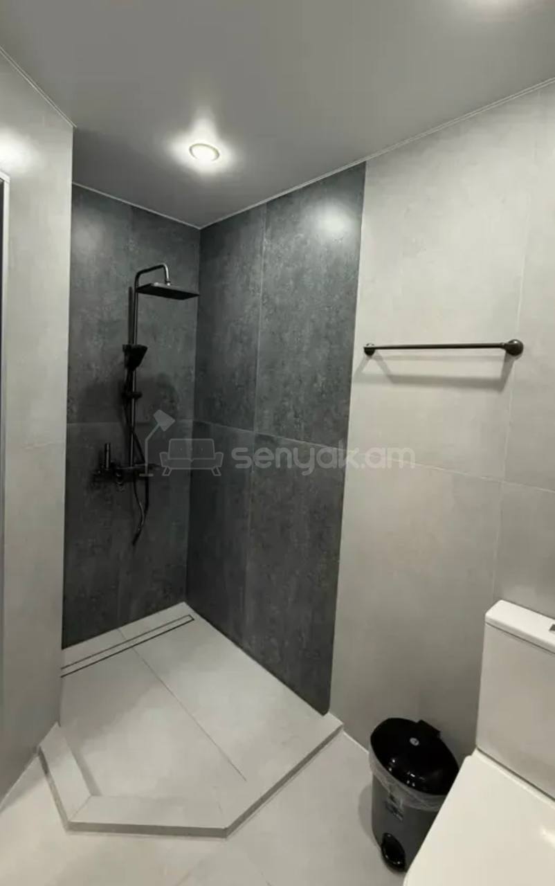 4 Սենյականոց Բնակարան Նորակառույցում, 92քմ, 13/14 հարկ, Կապիտալ Վերանորոգված, Կահավորված, Արևկող