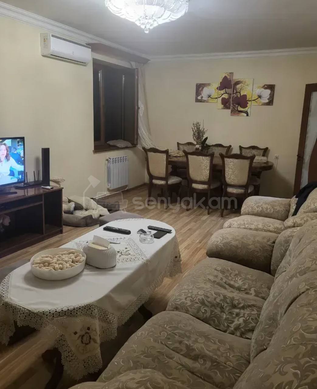 5 Սենյականոց Բնակարան Քարե Շենքում, 120քմ, 2/5 հարկ, Կապիտալ Վերանորոգված