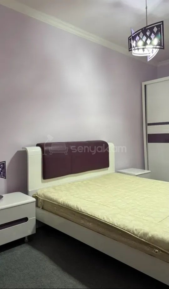 3 Սենյականոց Բնակարան Քարե Շենքում, 68քմ, 4/5 հարկ, Կապիտալ Վերանորոգված, Կահավորված