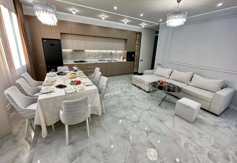 3 Սենյականոց Բնակարան Նորակառույցում, 95քմ, 5/14 հարկ, Կապիտալ Վերանորոգված