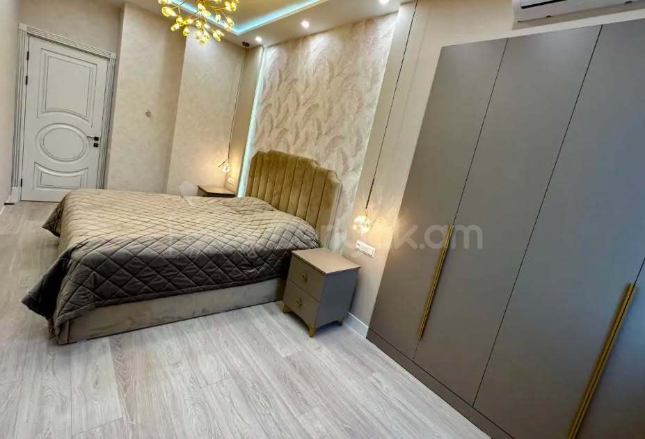 3 Սենյականոց Բնակարան Նորակառույցում, 95քմ, 5/14 հարկ, Կապիտալ Վերանորոգված