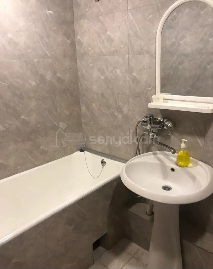 3 Սենյականոց Բնակարան Քարե Շենքում, 65քմ, 11/12 հարկ, Կապիտալ Վերանորոգված, Կահավորված